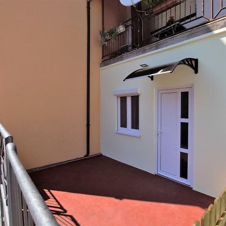 Studio apartman Pola Esterno foto