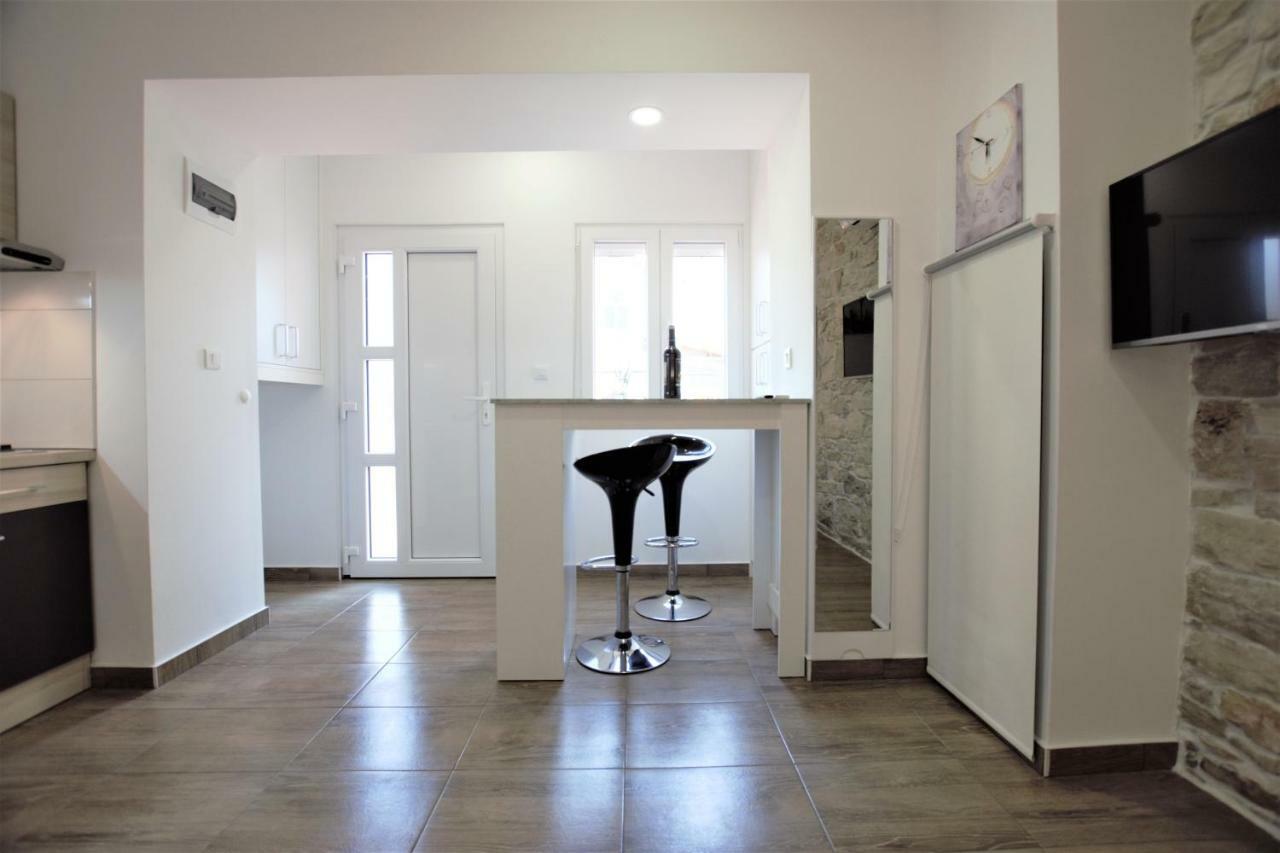 Studio apartman Pola Esterno foto