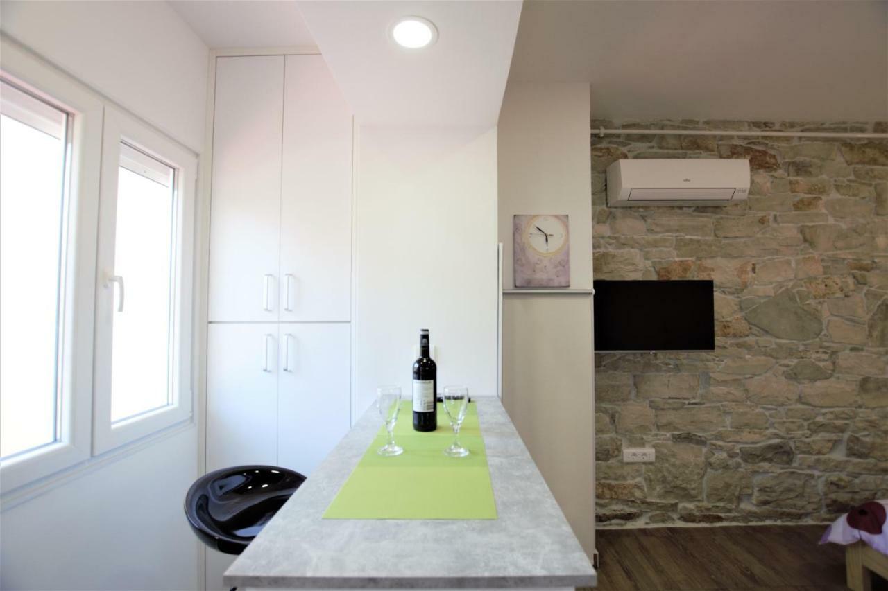 Studio apartman Pola Esterno foto